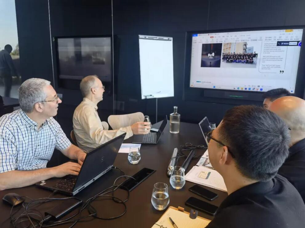 1698300580648172.jpg 1698300580648172.jpg