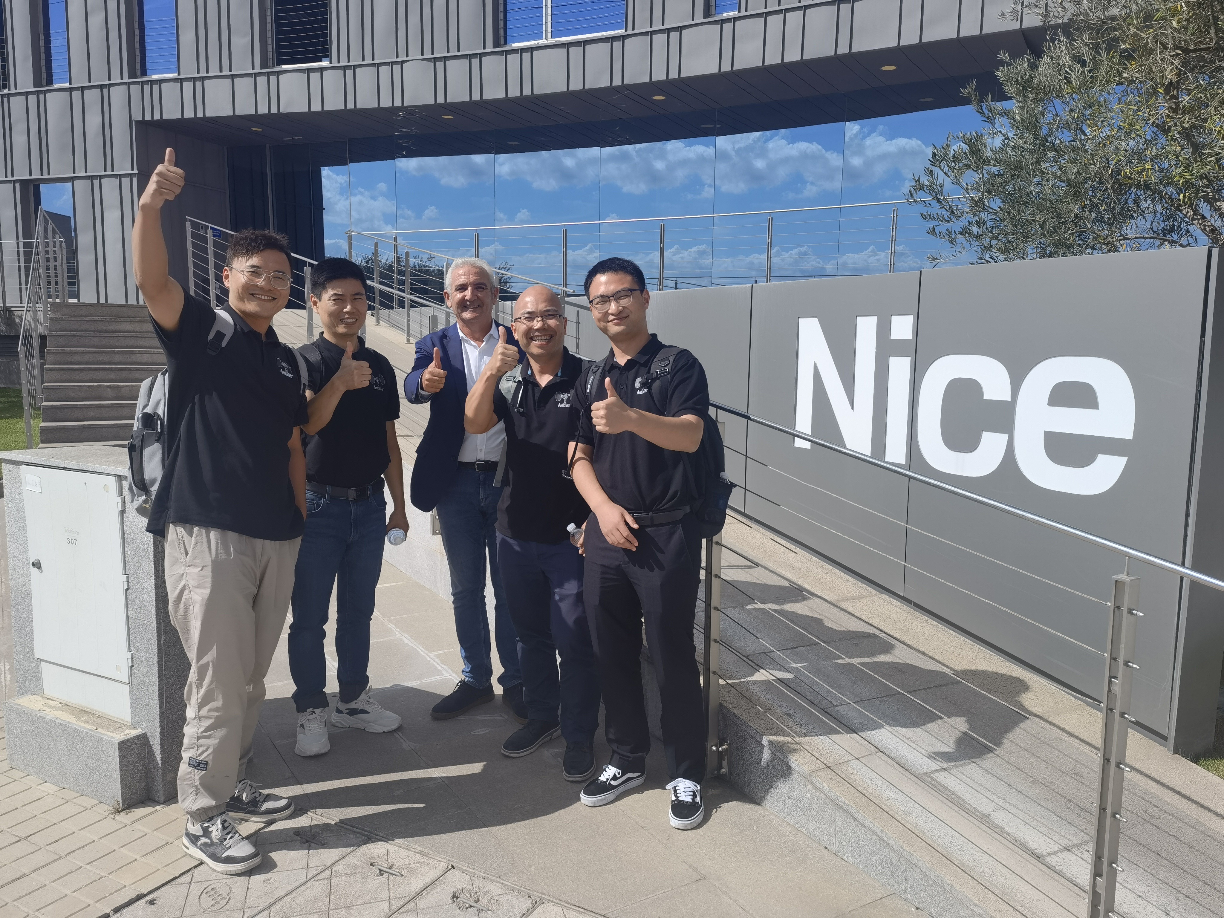 1698300919693486.png 1698300919693486.png